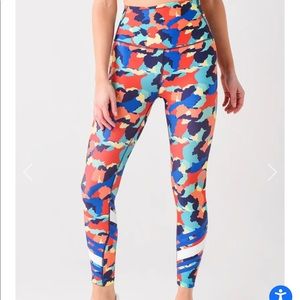 ADDISON BAY WOMEN'S THE EVERYDAY LEGGING colorful size Small/S